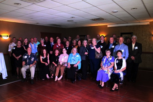 IMG_1118_R50_Later_GroupPic2.jpg