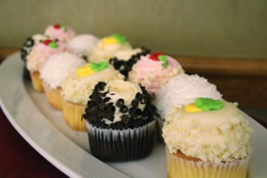 IMG_0966_R50_Cupcakes3.jpg